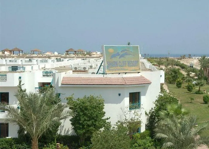 Cliff Otel 2*