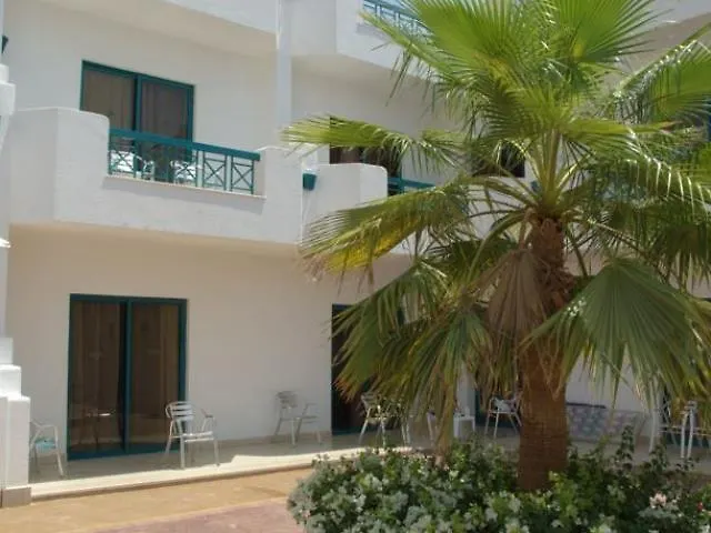 Cliff Otel