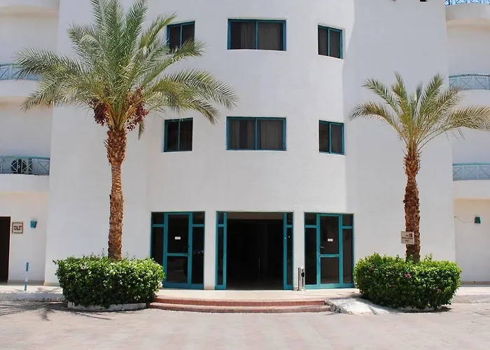 Cliff Otel