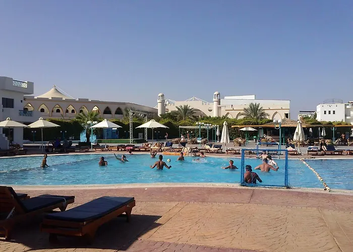 Cliff Otel 2*